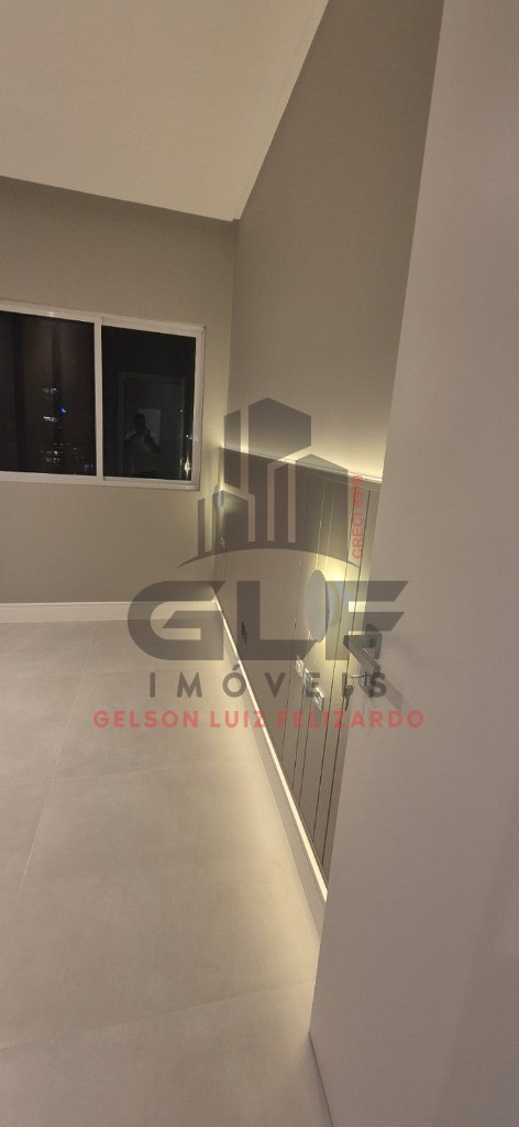 Apartamento de Luxo na cidade de Itapema/SC no bairro Meia Praia, 4 suítes e 3 Vagas de garagem, com Lazer Completo. Bem localizado. Investir
