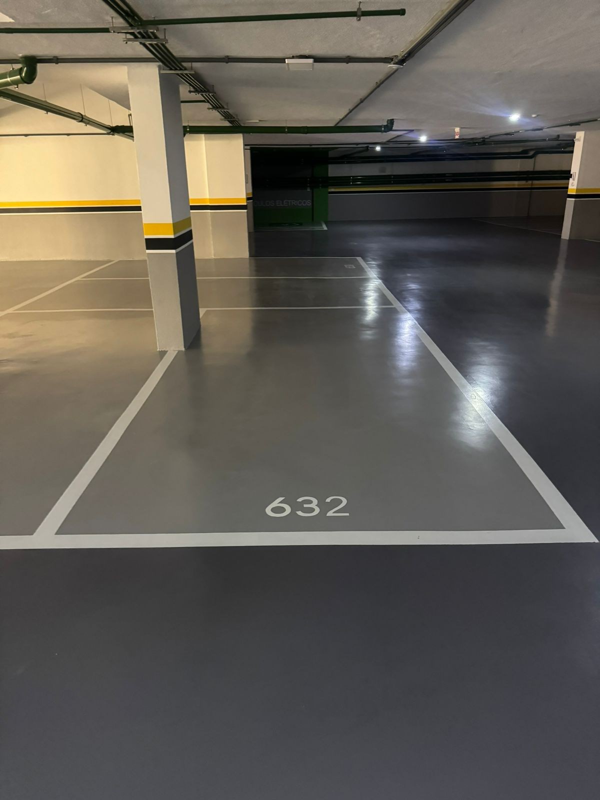 Apartamento Pronto em Balneário Camboriú/SC Centro com 4 suítes 3 vagas de garagem, área de lazer completa