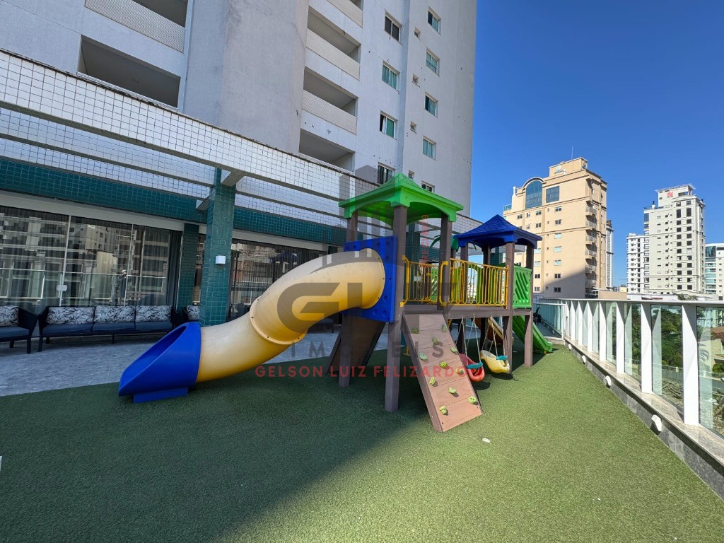 Apartamento Pronto no Centro de Itapema/SC com 105m² área privativa sendo 2 suítes, 2 vaga de garagem, área de lazer completa