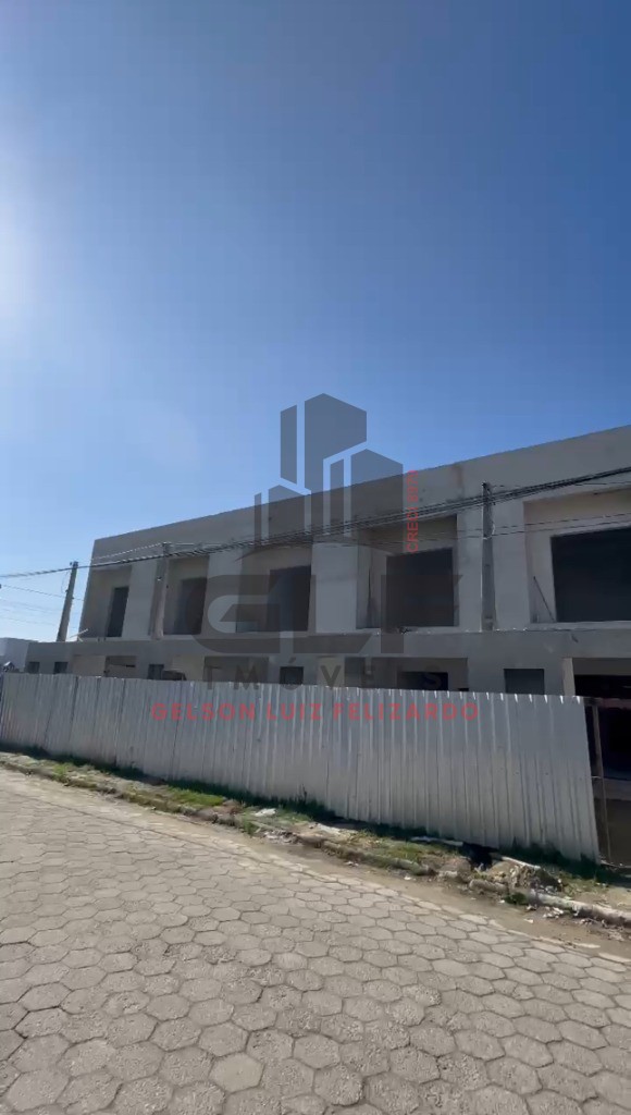 Casa sobrado geminado a venda na cidade de porto belo/sc, no