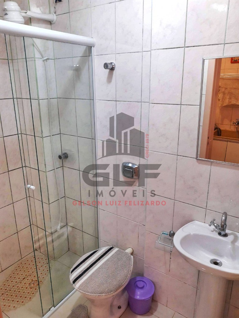Apartamento Pronto Mobiliado em Itapema/SC no bairro Meia Praia, com 03 dormitórios, sendo 01 suíte e 1 Vaga de garagem. Bem localizado.