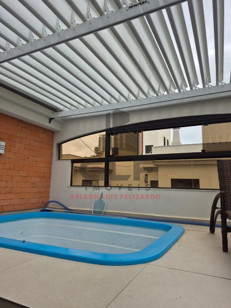 Apartamento Pronto em Itapema/SC bairro Meia Praia com 271m² área privativa com 3 dormitórios sendo 1 suíte, 3 vagas de garagem, com área de lazer