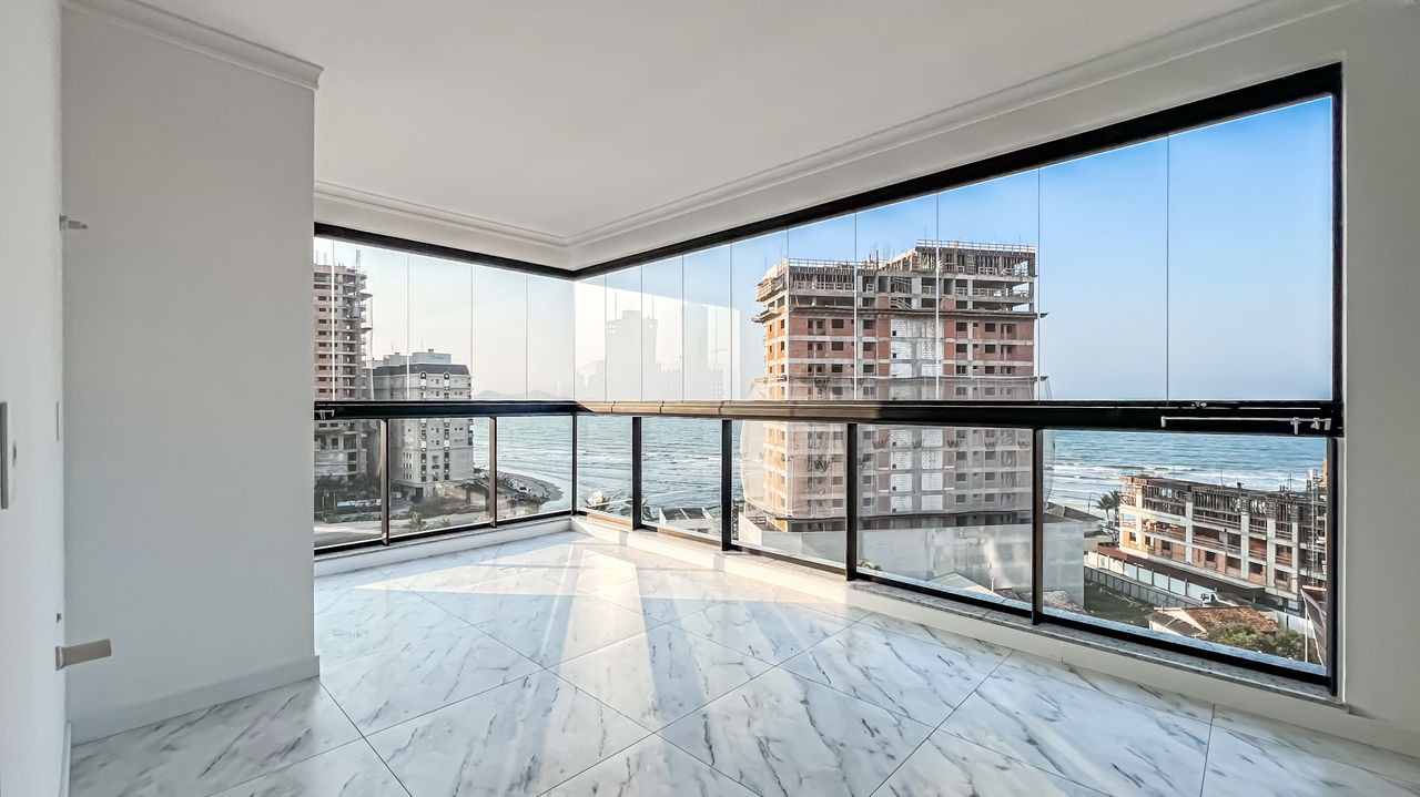 Apartamento Pronto para morar em Porto Belo/SC com 127m² área privativa sendo 2 suítes, 2 vagas de garagem, lazer completo