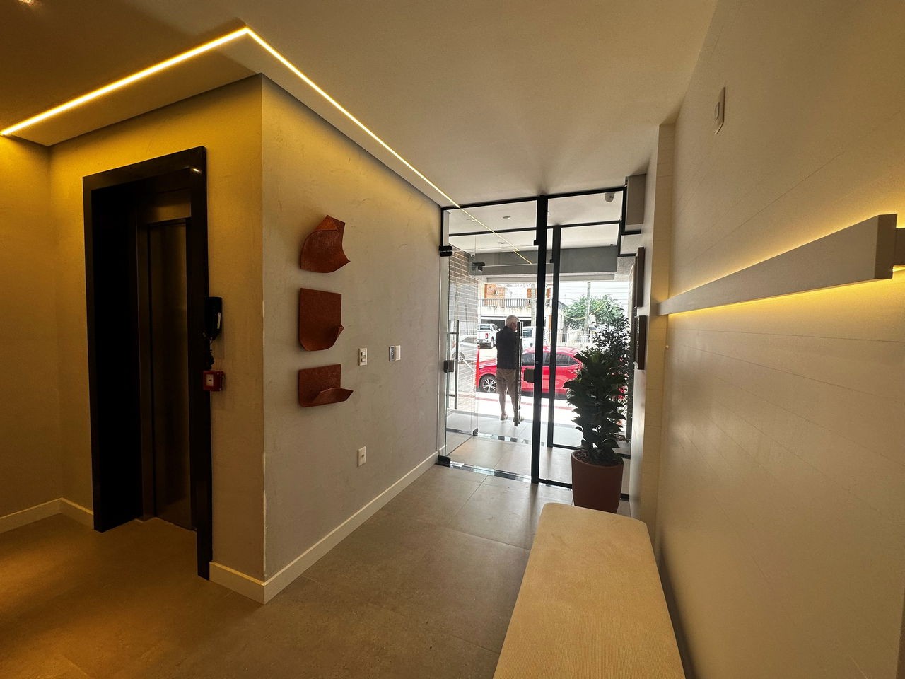 Apartamento em Construção em Balneário Camboriú/SC com 93,17m² área privativa sendo 2 suítes,