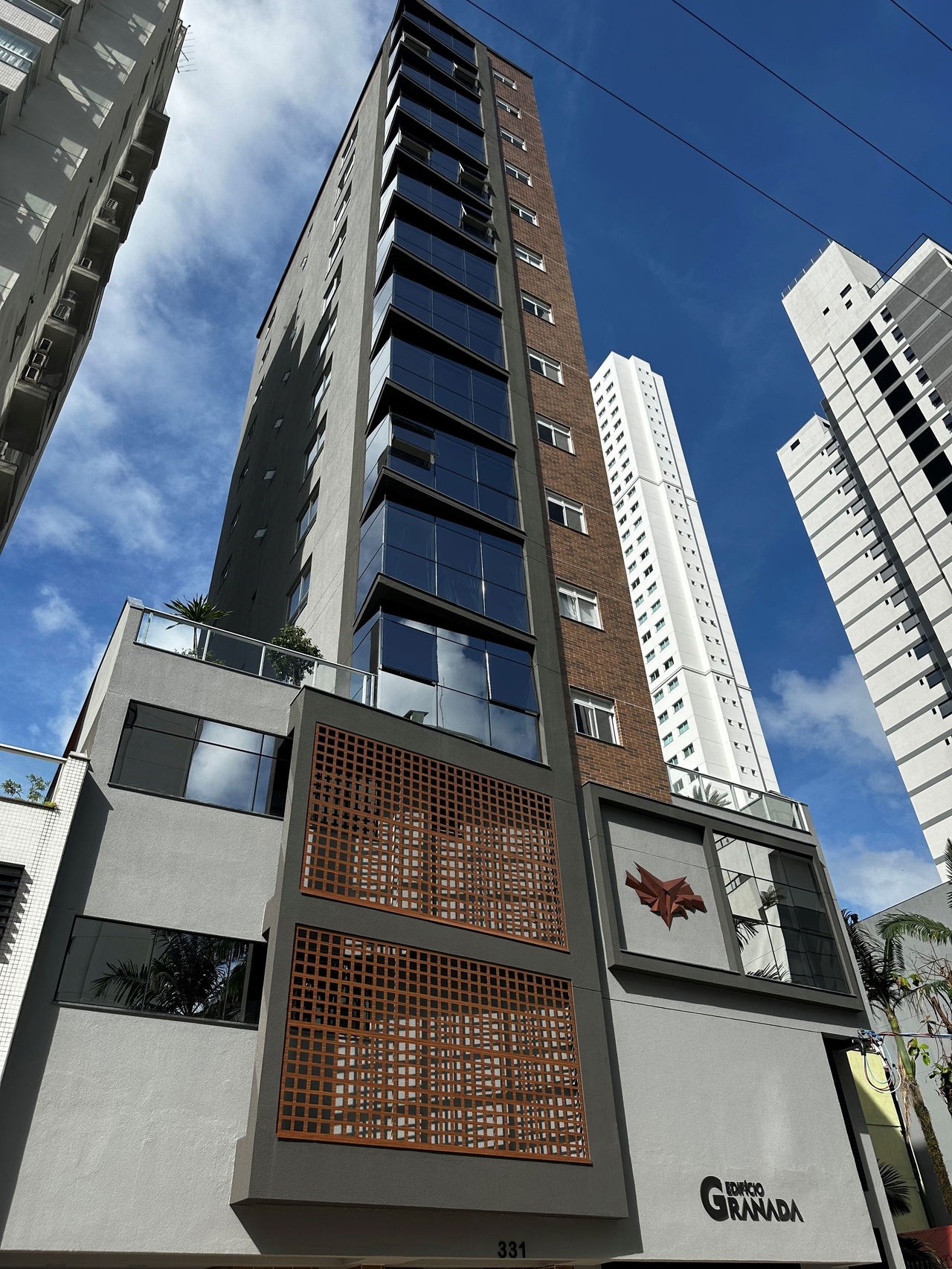 Apartamento em Construção em Balneário Camboriú/SC com 93,17m² área privativa sendo 2 suítes,
