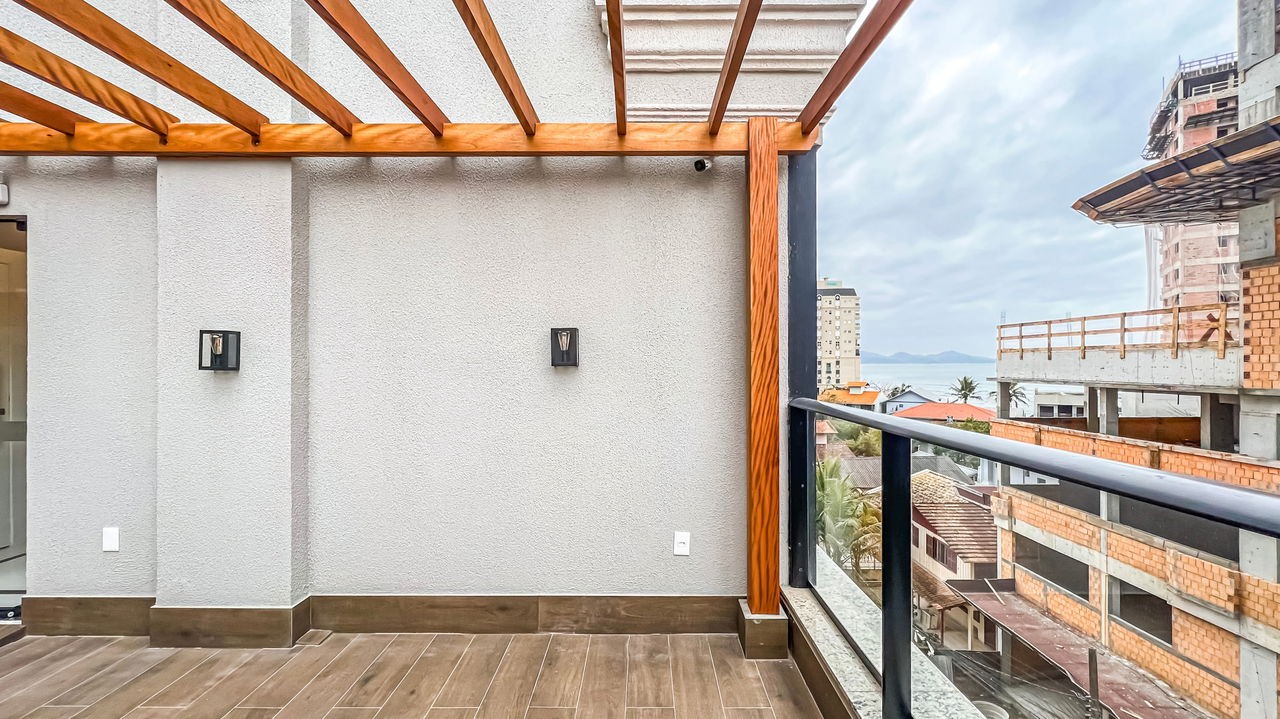 Apartamento Pronto para morar em Porto Belo/SC com 127m² área privativa sendo 2 suítes, 2 vagas de garagem, lazer completo
