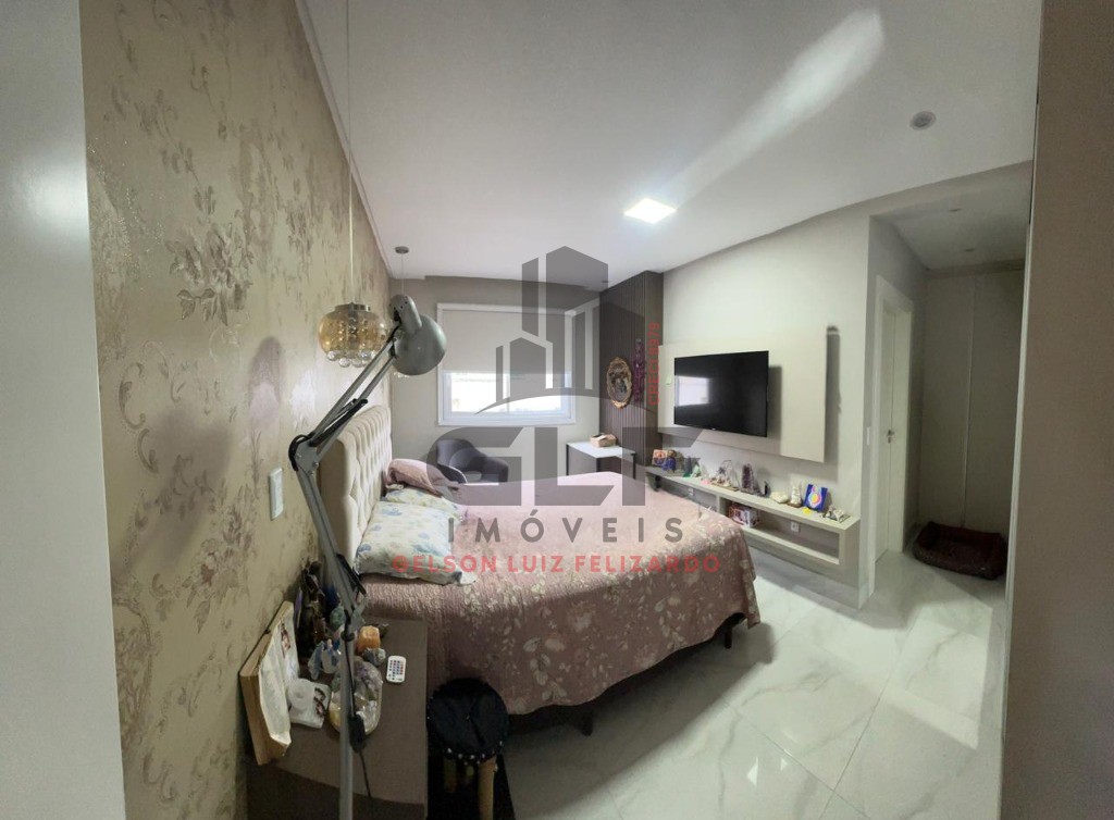 Apartamento Pronto Mobiliado em Itapema/SC bairro Meia Praia com 133m²área privativa sendo 2 suítes, 4 vagas de garagem área de lazer completa