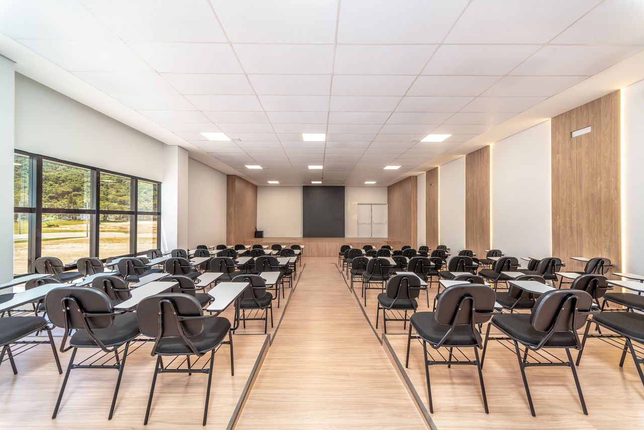 Terreno Pronto para construir a casa dos sonhos para você e sua família viver uma nova experiência, não perca essa oportunidade