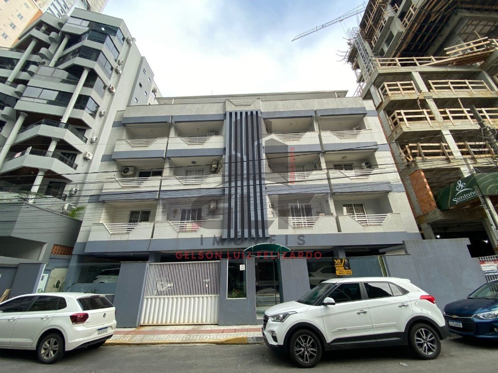 Apartamento a venda em Itapema/SC com 128m2 área privativa sendo 3 dormitórios e 1 suíte, 1vaga de garagem próximo ao mar