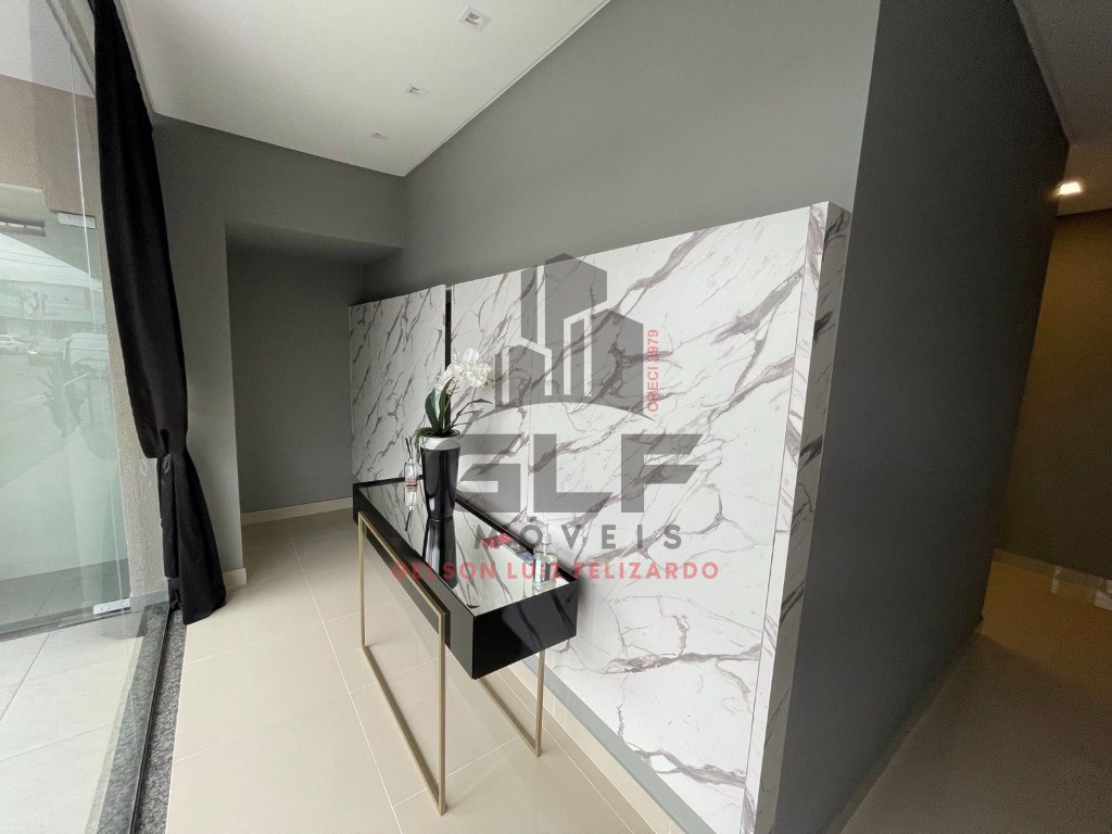 Apartamento Novo e Pronto para morar na cidade de Itapema/SC no bairro Morretes, com 2 Dormitórios/ 1 Suíte e 1 Vaga de garagem. Bem localizado.