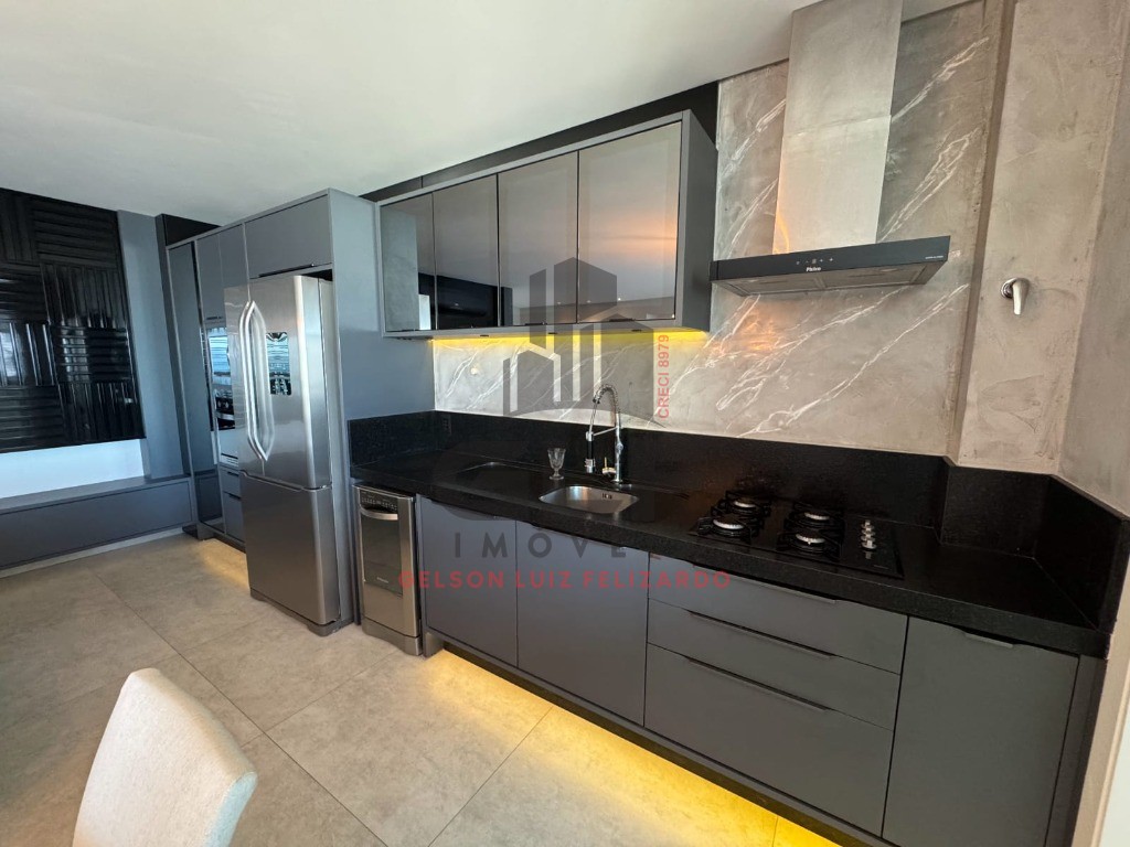 Apartamento Pronto no Centro de Itapema/SC com 105m² área privativa sendo 2 suítes, 2 vaga de garagem, área de lazer completa