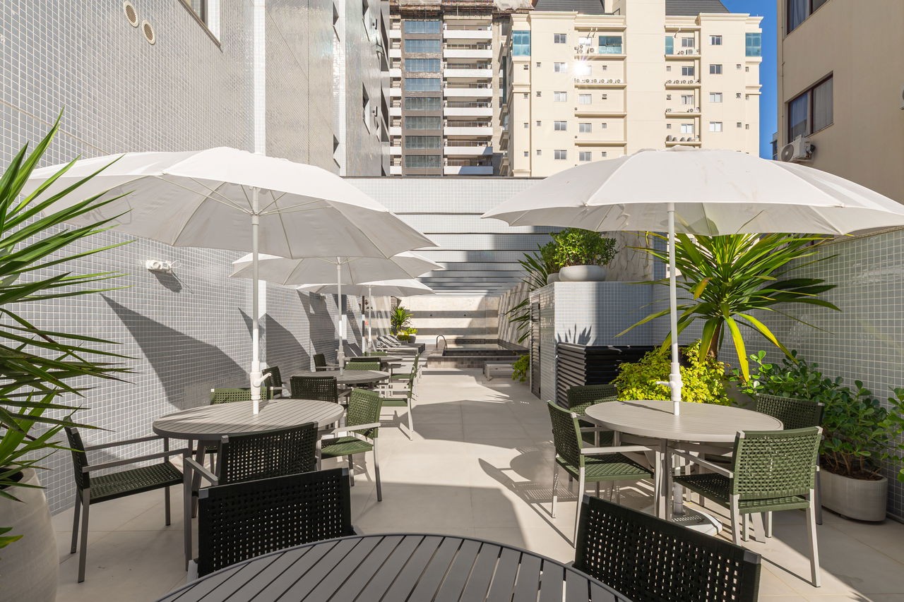 Apartamento pronto em itapema/sc com 123,40m² área privativa
