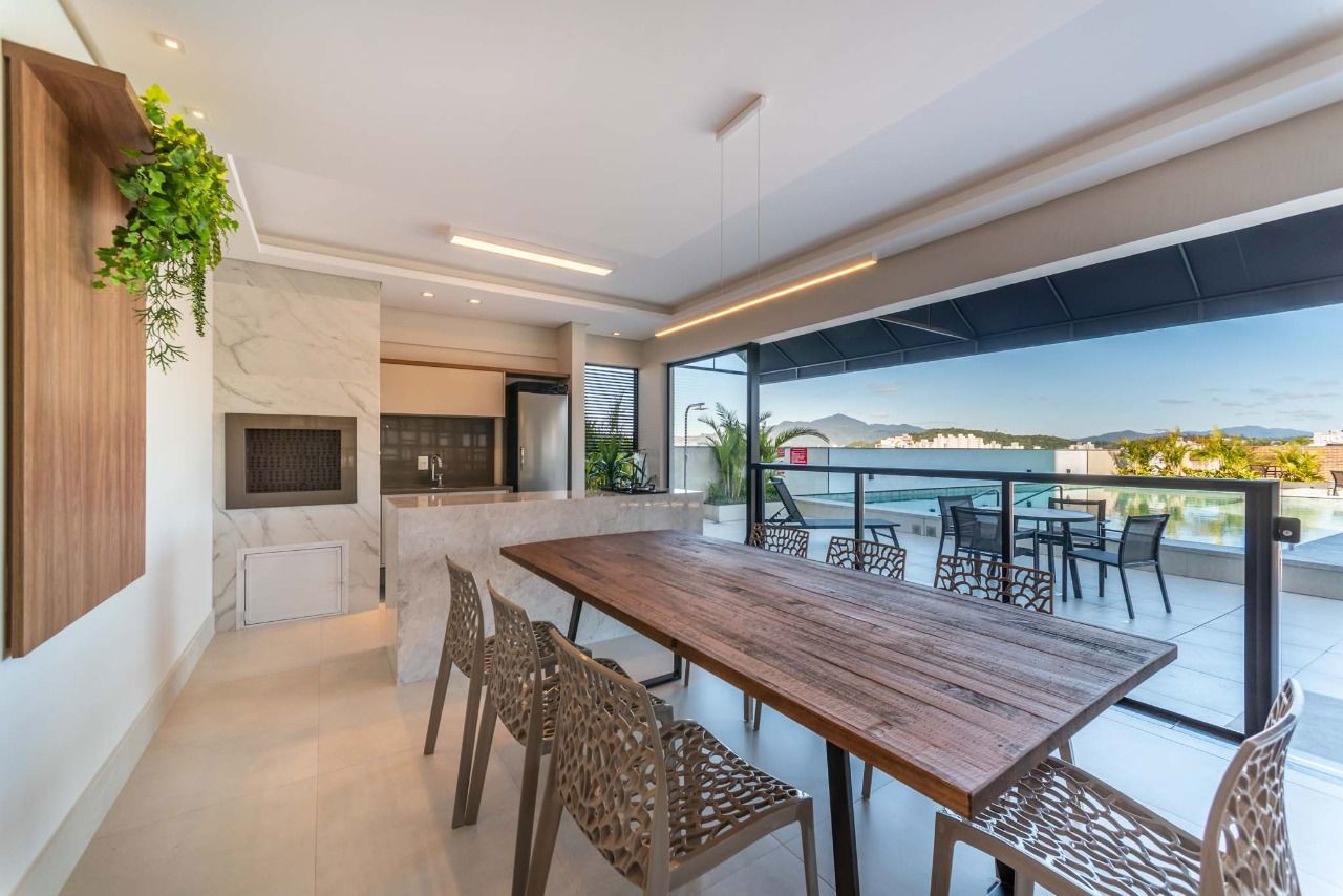 Apartamento Pronto para morar em Balneário Camboriú/SC com 68,83m² área privativa sendo 2 dormitórios 1 suíte, 1 vaga de garagem