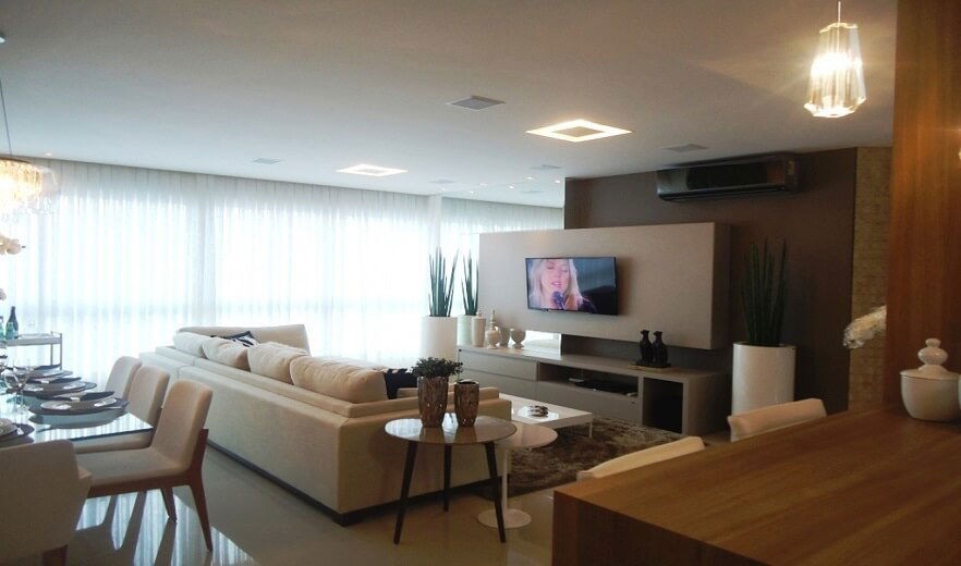 Sala comercial Pronta em Balneário Camboriú/SC com 44,72m² área sendo 1 vaga de garagem, sala bem localizada