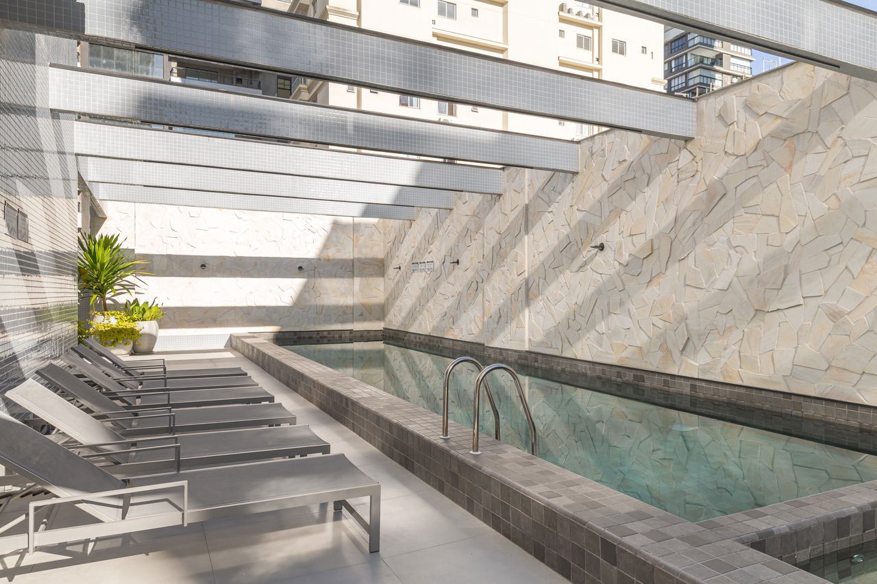Apartamento pronto em itapema/sc com 123,40m² área privativa