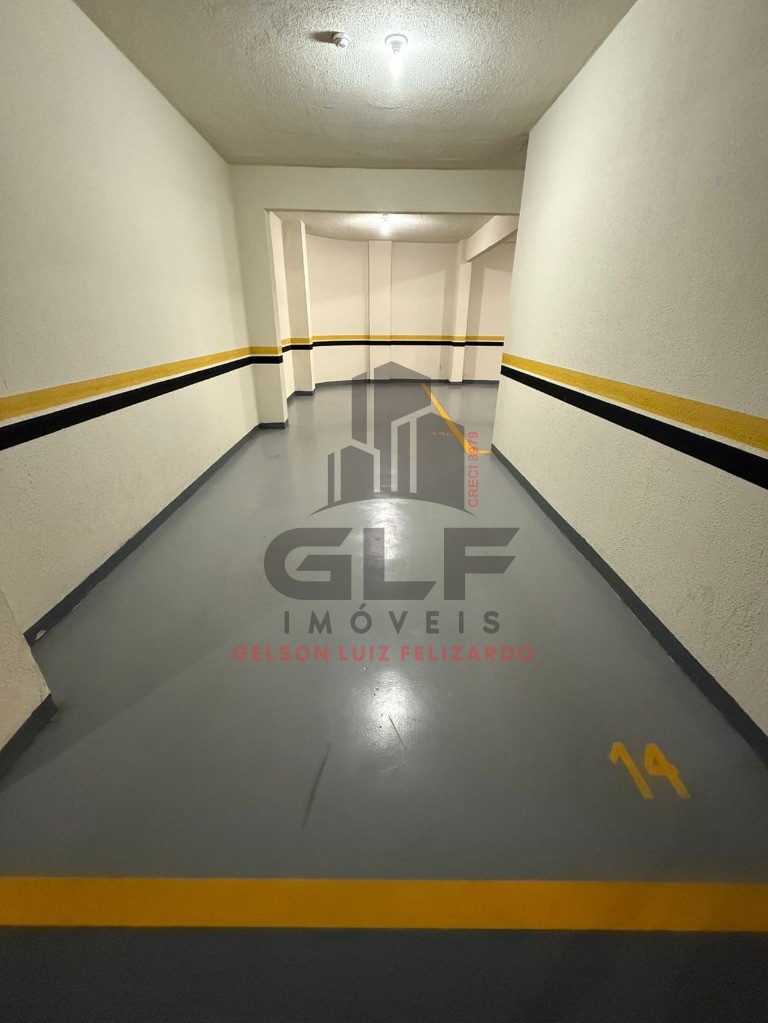 Apartamento Pronto Mobiliado em Itapema/SC bairro Meia Praia com 133m²área privativa sendo 2 suítes, 4 vagas de garagem área de lazer completa