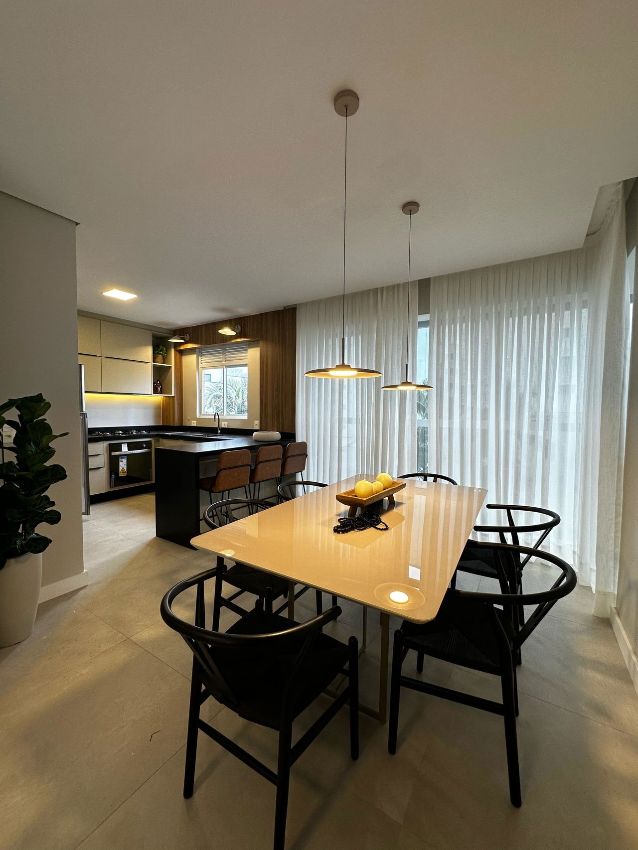 Apartamento em Construção em Balneário Camboriú/SC com 93,17m² área privativa sendo 2 suítes,