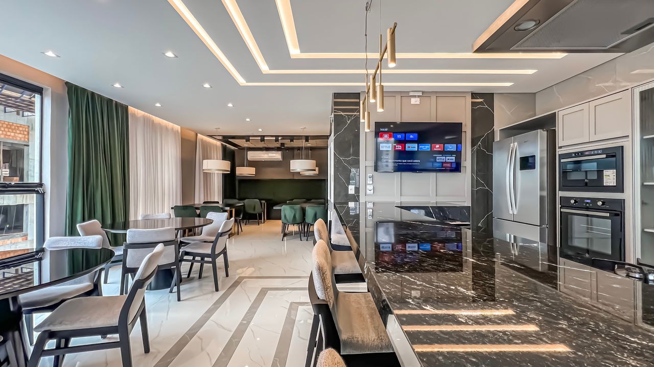 Apartamento Pronto para morar em Porto Belo/SC com 127m² área privativa sendo 2 suítes, 2 vagas de garagem, lazer completo