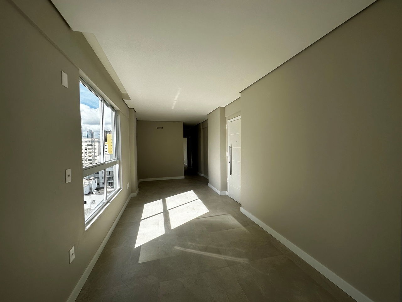 Apartamento em Construção em Balneário Camboriú/SC com 93,17m² área privativa sendo 2 suítes,