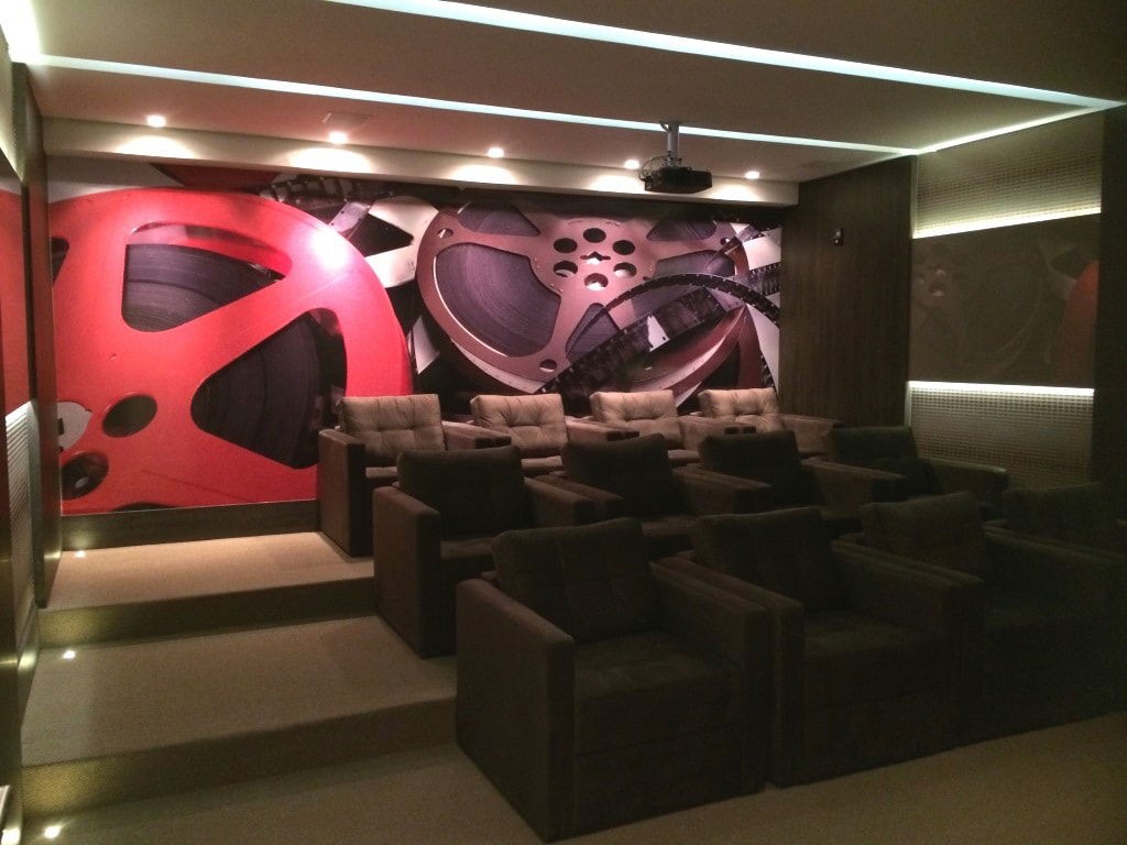 Sala comercial Pronta em Balneário Camboriú/SC com 44,72m² área sendo 1 vaga de garagem, sala bem localizada