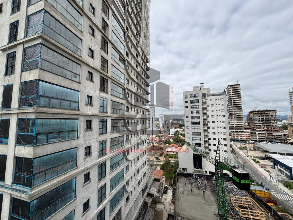Apartamento Pronto para morar em Porto Belo/SC bairro Pereque, com 144m² área privativa sendo 3 suítes 2 vaga de garagem, área de lazer completa