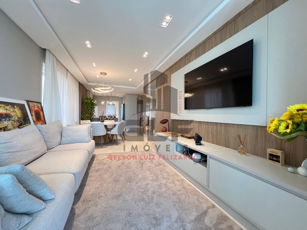 Apartamento de Luxo na cidade de Itapema/SC no bairro Meia Praia, 2 suítes e 2 demi suítes com 2 Vagas de garagem, com Lazer Completo. Bem localizado