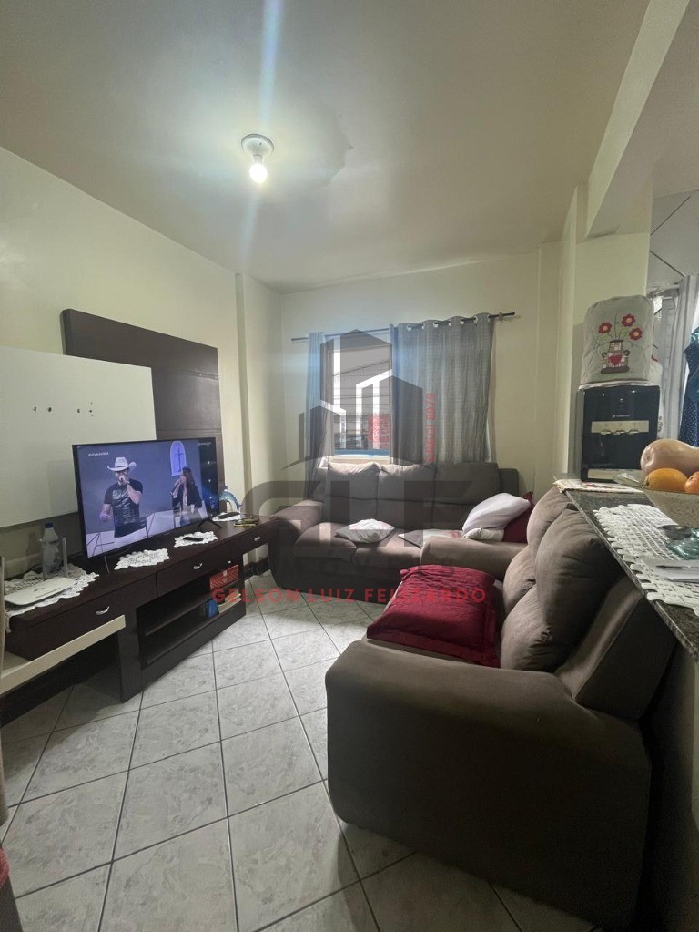 Apartamento Semi Mobiliado na cidade de Itapema/SC no bairro Morretes, com 2 dormitórios e 1 Vaga de garagem. Bem localizado.