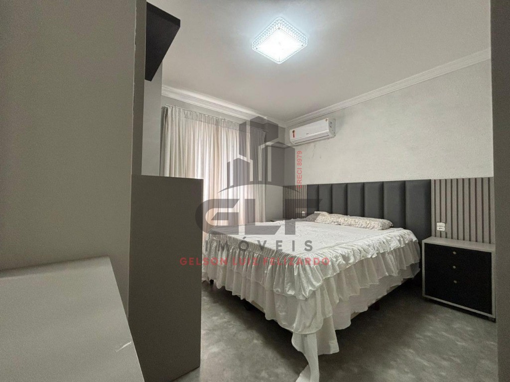 Apartamento Mobiliado em Itapema/SC no bairro Meia Praia, 129m² com3 dormitórios sendo 1 suíte e 1 Vaga de garagem. Bem localizado. Investir