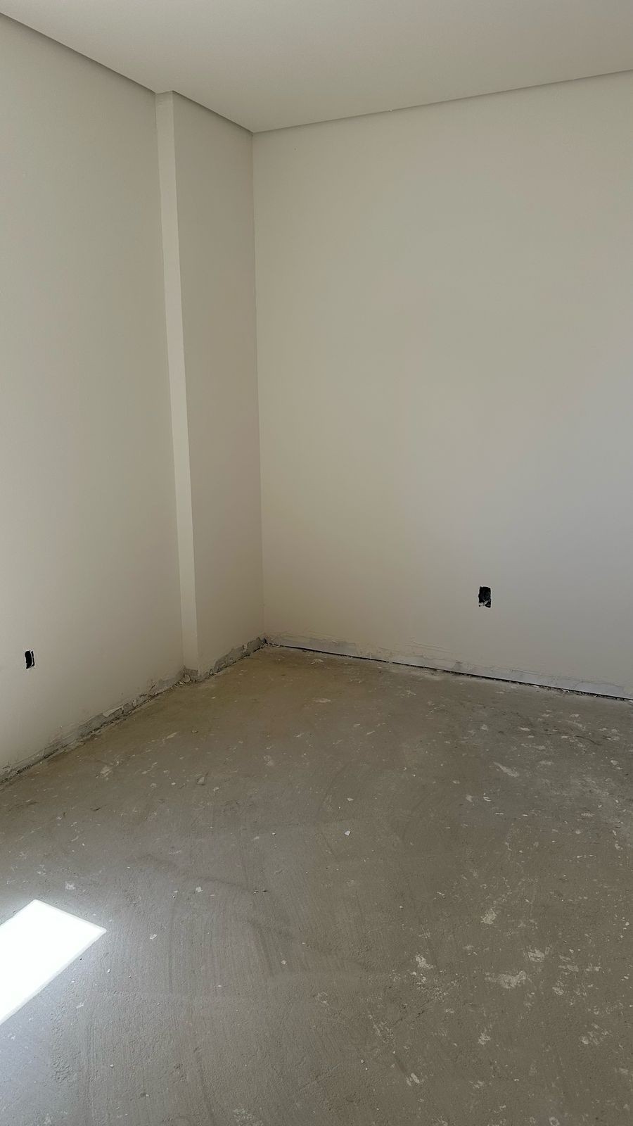 Apartamento Pronto em Porto Belo/SC com 3 suítes, 2 vagas de garagem, área de lazer completa