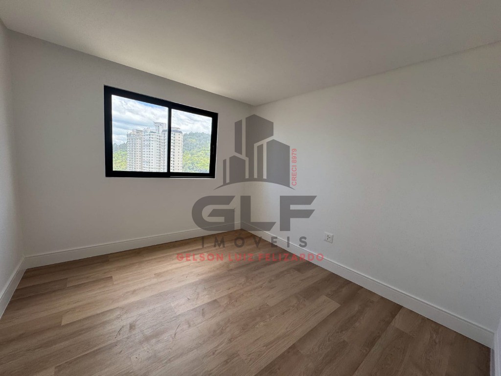 Apartamento de Luxo Pronto em Itapema/SC Bairro Meia Praia com 150m² área privativa sendo 3 suítes, 3 vagas de garagem, área de lazer completa