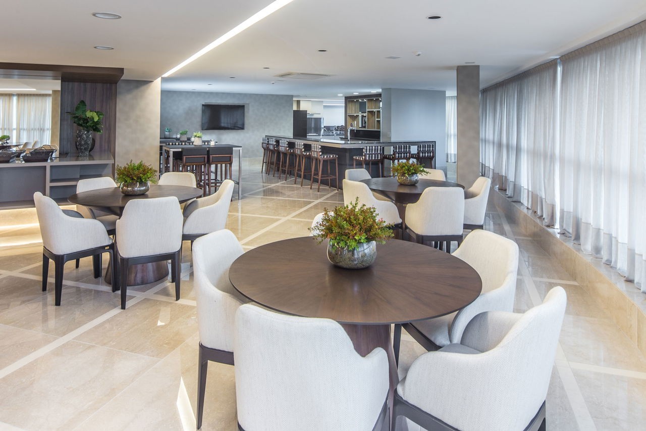 Apartamento Pronto em Balneário Camboriú/SC com 4 suítes 4 vaga de garagem, área de lazer completa