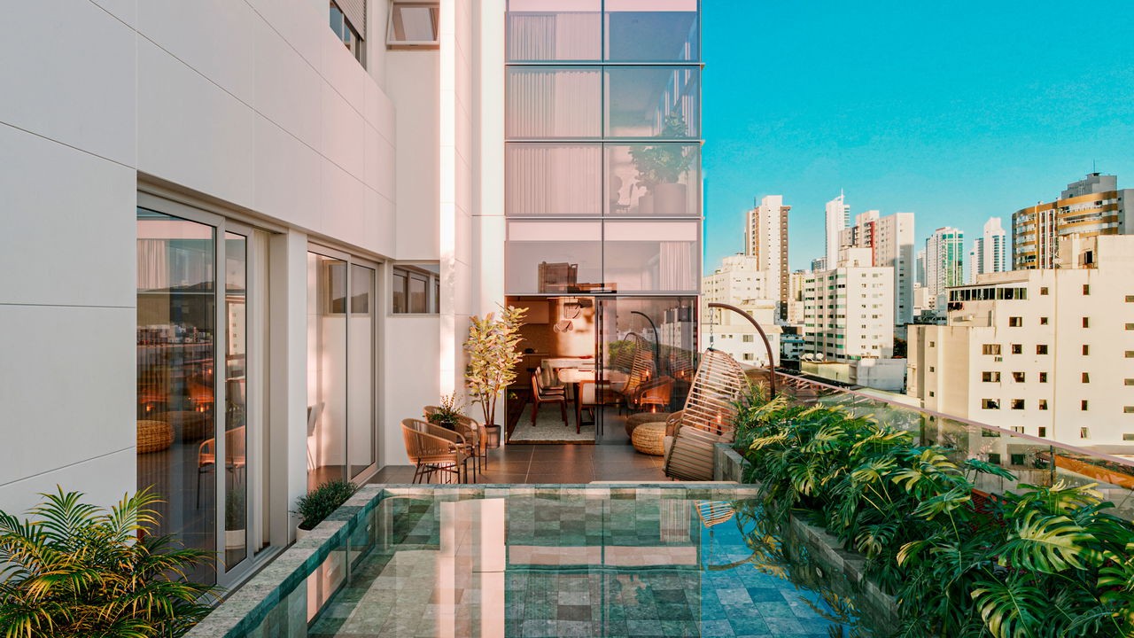 Apartamento em Construção em Itapema/SC com 229,20m² área privativa sendo 3 suítes 4 vaga de garagem, área de lazer completa
