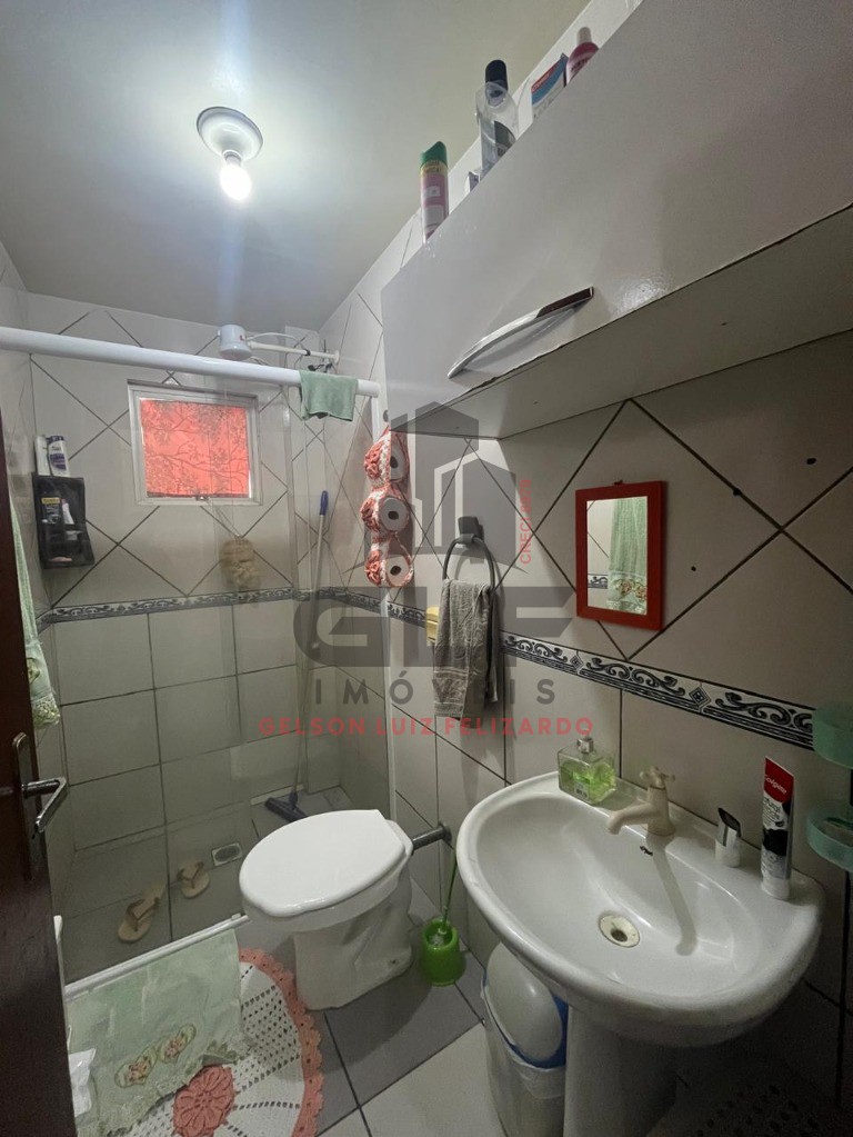 Apartamento Semi Mobiliado na cidade de Itapema/SC no bairro Morretes, com 2 dormitórios e 1 Vaga de garagem. Bem localizado.