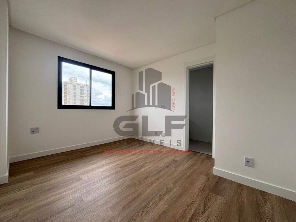 Apartamento Pronto para morar em Porto Belo/SC bairro Pereque, com 144m² área privativa sendo 3 suítes 2 vaga de garagem, área de lazer completa