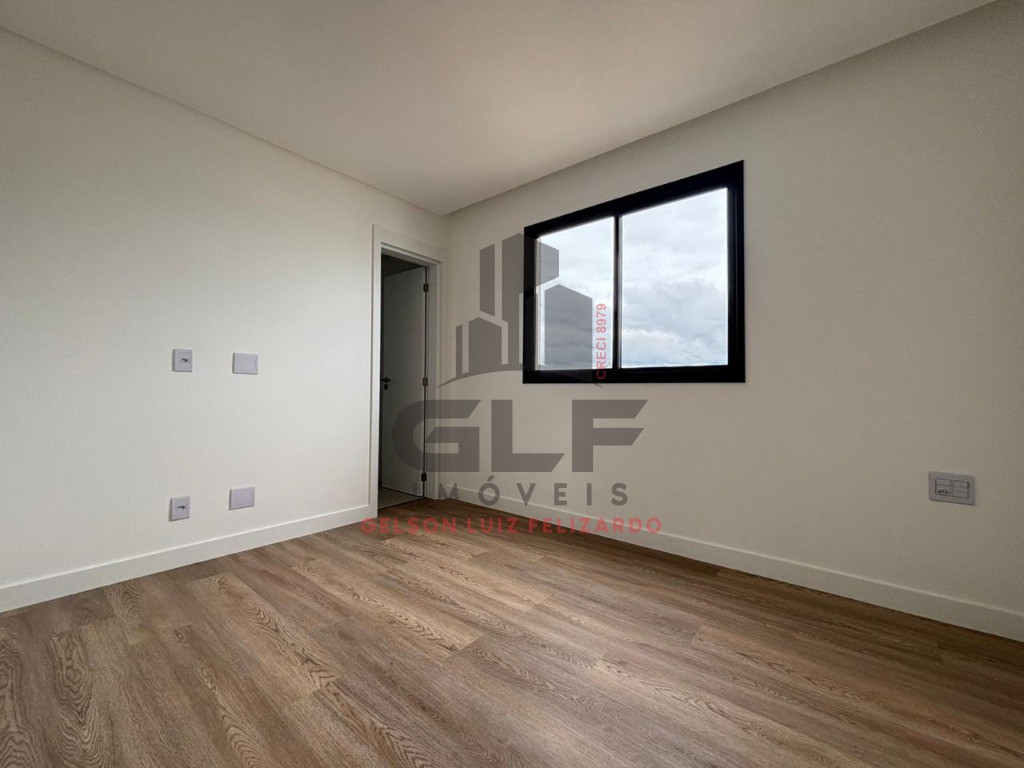 Apartamento Pronto para morar em Porto Belo/SC bairro Pereque, com 144m² área privativa sendo 3 suítes 2 vaga de garagem, área de lazer completa