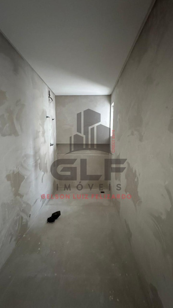 Apartamento de Alto Padrão na cidade de Itapema/SC, no bairro Meia Praia, com 4 Suítes e 3 Vagas de Garagem. Localização Privilegiada. Lazer completo