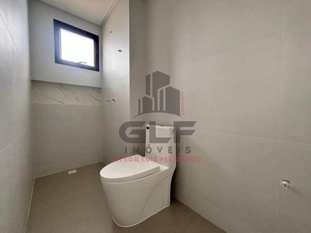 Apartamento Pronto para morar em Porto Belo/SC bairro Pereque, com 144m² área privativa sendo 3 suítes 2 vaga de garagem, área de lazer completa