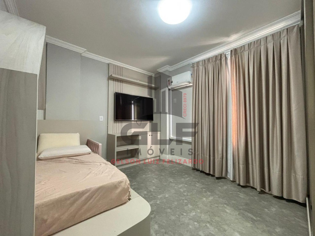 Apartamento Mobiliado em Itapema/SC no bairro Meia Praia, 129m² com3 dormitórios sendo 1 suíte e 1 Vaga de garagem. Bem localizado. Investir
