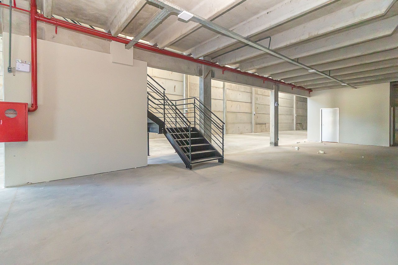 Galpão a venda em Porto Belo/SC com 1.698,00m² área privativa bem localizado
