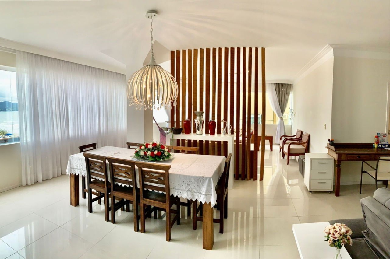 Apartamento Pronto para morar em Itapema/SC bairro Meia Praia com 212m² sendo 3 suítes 2 vaga de garagem