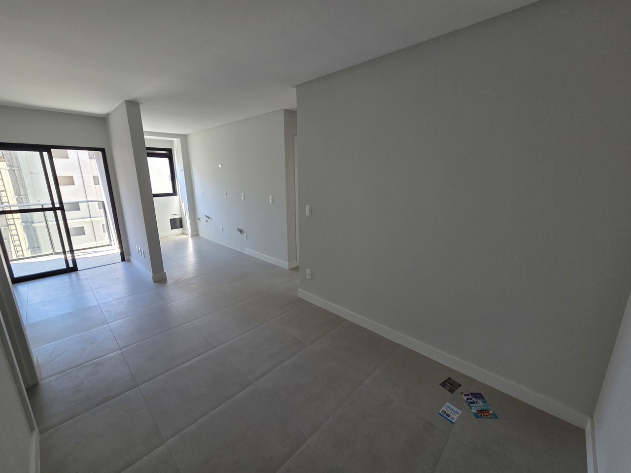Apartamento Pronto para morar em Itapema/SC bairro Morretes, com 64m² área privativa sendo 2 suítes 1 vaga de garagem