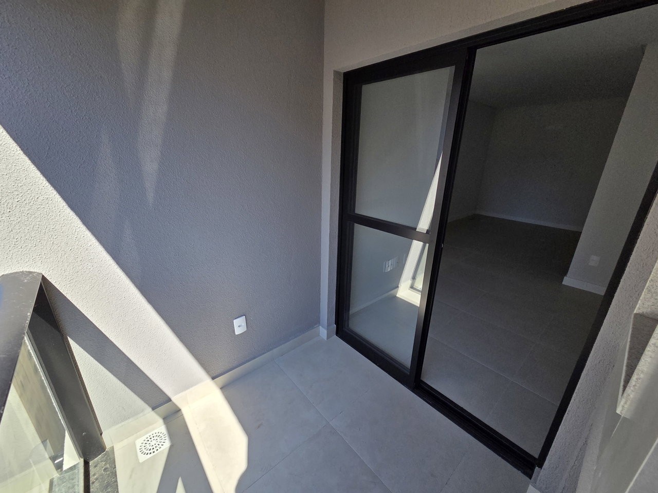 Apartamento Pronto para morar em Itapema/SC bairro Morretes, com 64m² área privativa sendo 2 suítes 1 vaga de garagem