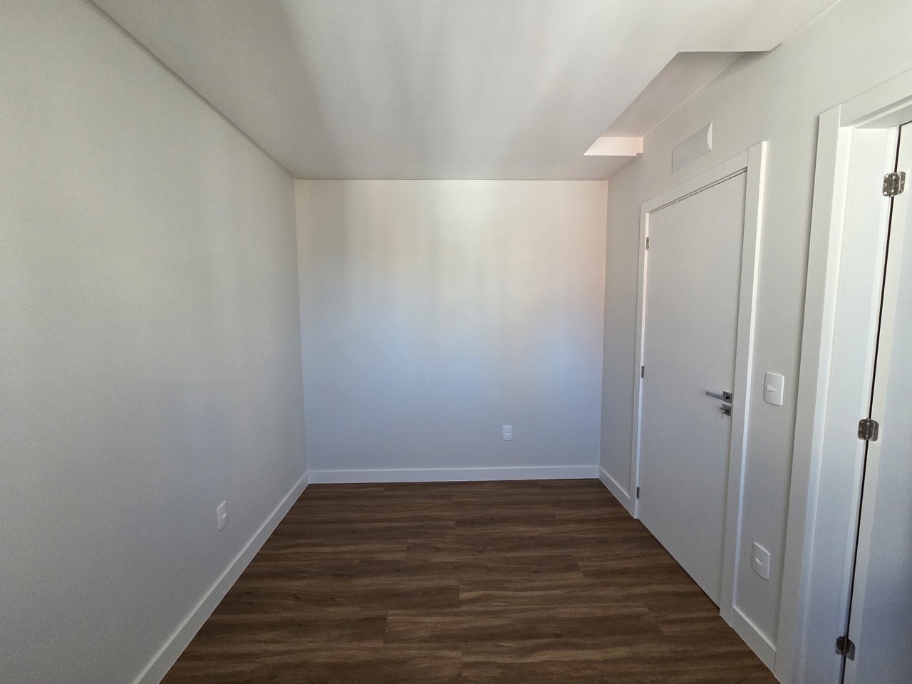 Apartamento Pronto para morar em Itapema/SC bairro Morretes, com 64m² área privativa sendo 2 suítes 1 vaga de garagem