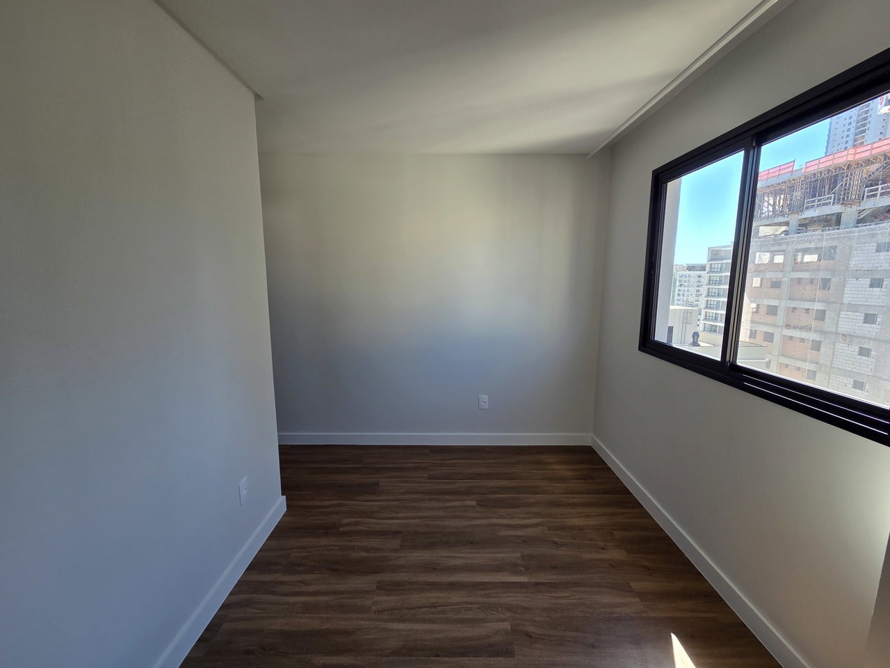 Apartamento Pronto para morar em Itapema/SC bairro Morretes, com 64m² área privativa sendo 2 suítes 1 vaga de garagem