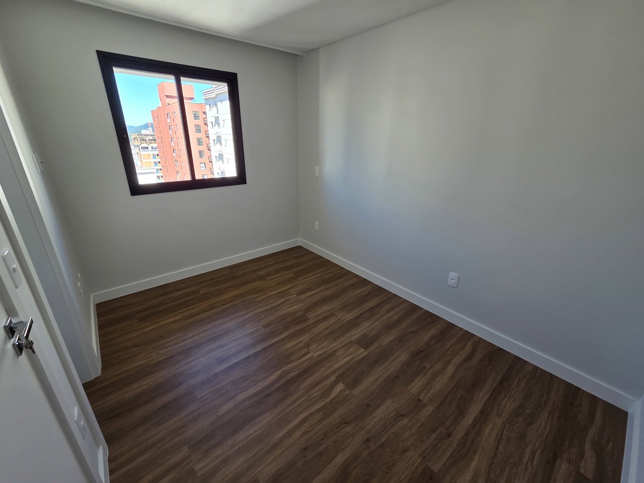 Apartamento Pronto para morar em Itapema/SC bairro Morretes, com 64m² área privativa sendo 2 suítes 1 vaga de garagem