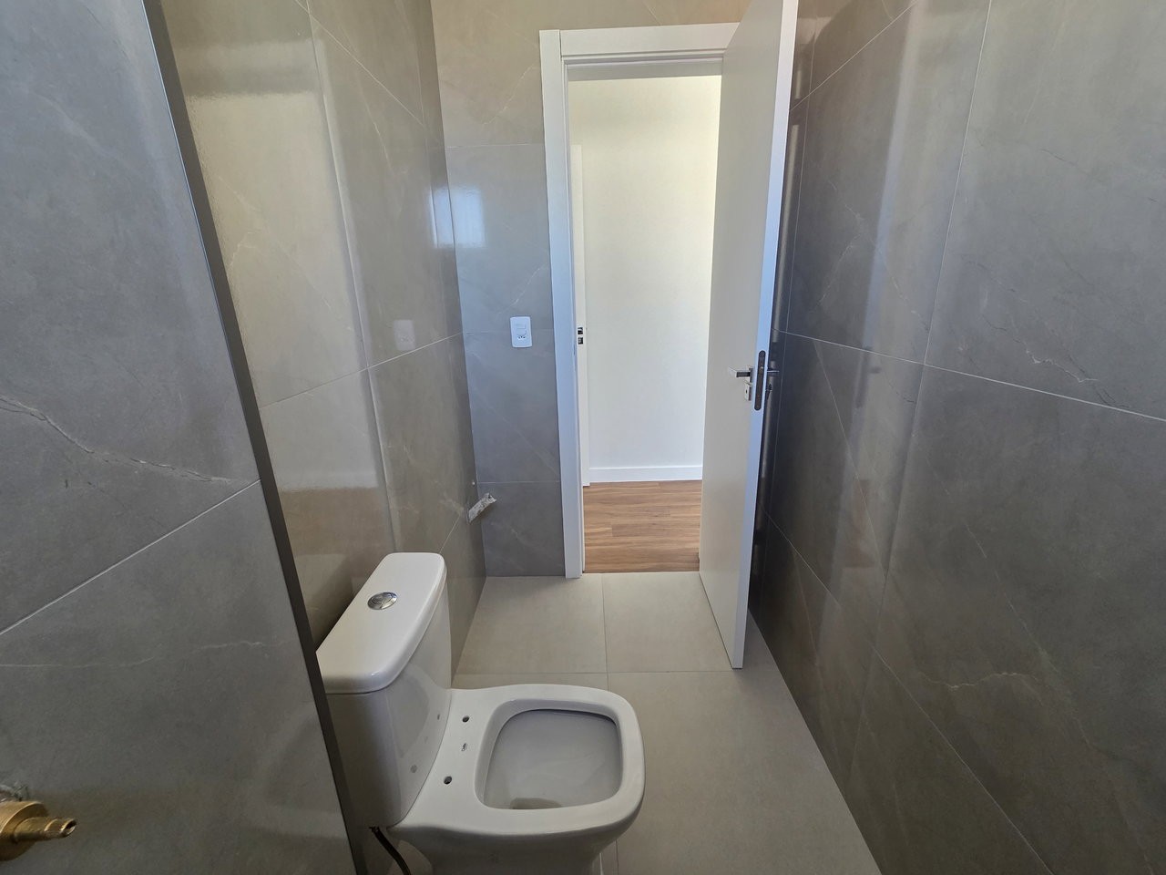 Apartamento Pronto para morar em Itapema/SC bairro Morretes, com 64m² área privativa sendo 2 suítes 1 vaga de garagem