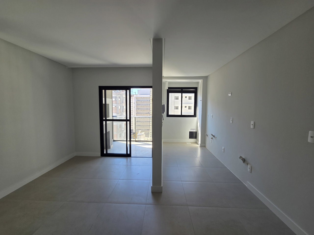 Apartamento Pronto para morar em Itapema/SC bairro Morretes, com 64m² área privativa sendo 2 suítes 1 vaga de garagem