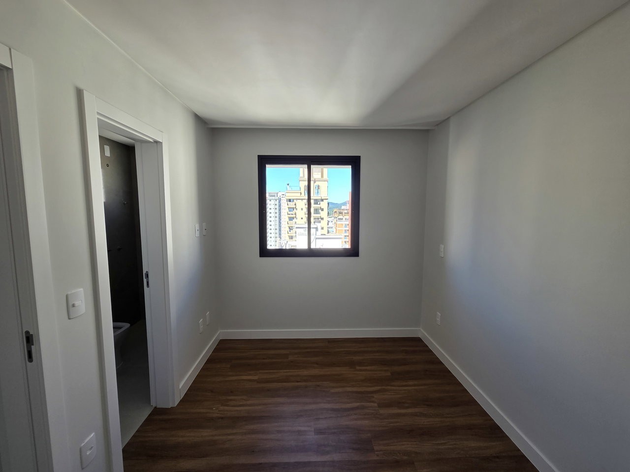 Apartamento Pronto para morar em Itapema/SC bairro Morretes, com 64m² área privativa sendo 2 suítes 1 vaga de garagem