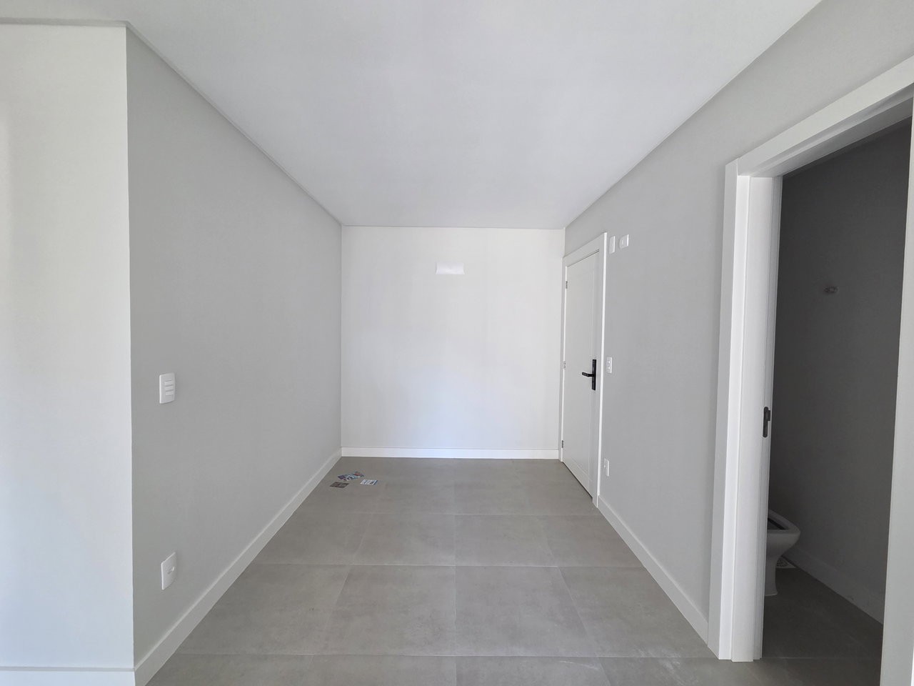 Apartamento Pronto para morar em Itapema/SC bairro Morretes, com 64m² área privativa sendo 2 suítes 1 vaga de garagem