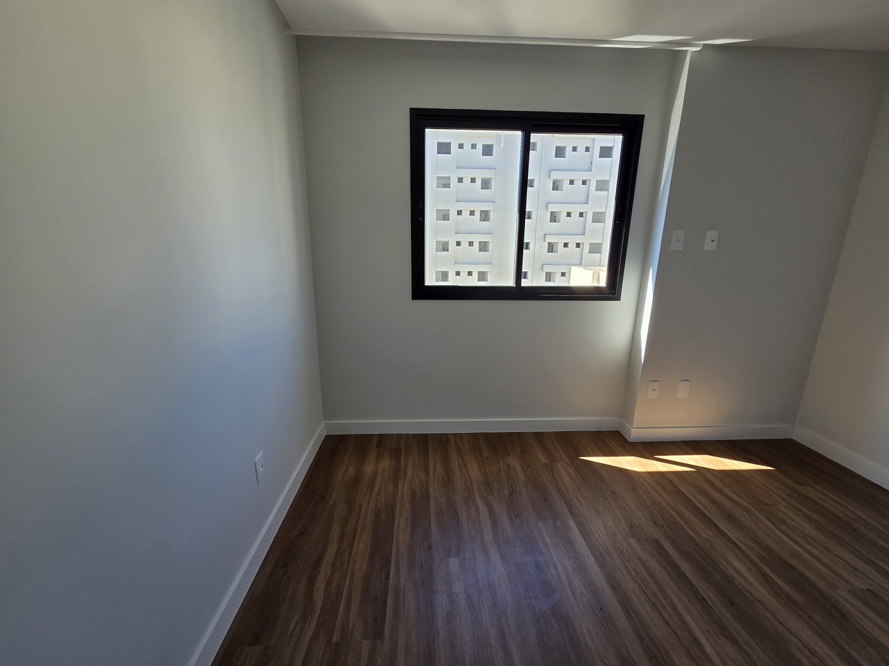 Apartamento Pronto para morar em Itapema/SC bairro Morretes, com 64m² área privativa sendo 2 suítes 1 vaga de garagem